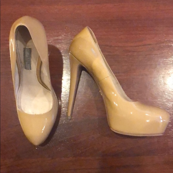 Prada stilettos (Nude) - Picture 1 of 6